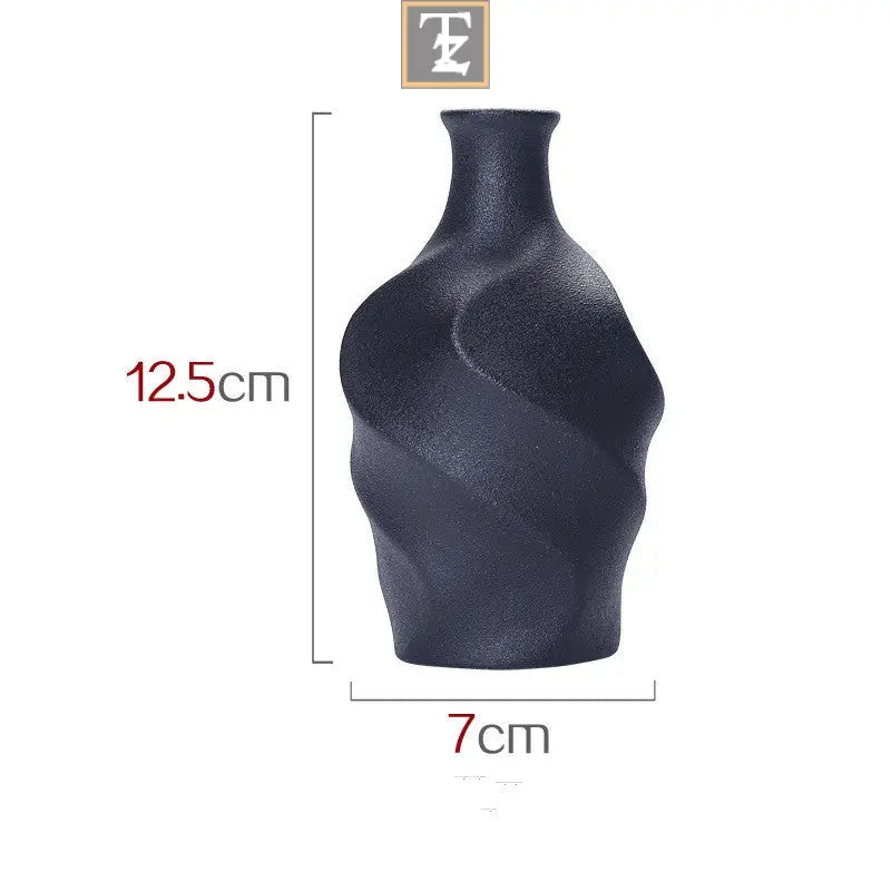 Ceramic vase simulating dry flower vase