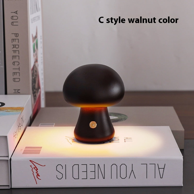 Lampada da comodino per camera da letto con decorazione a fungo, regalo creativo