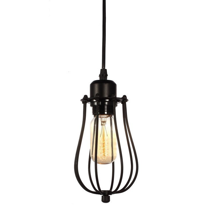 Lampadario retrò in ferro battuto